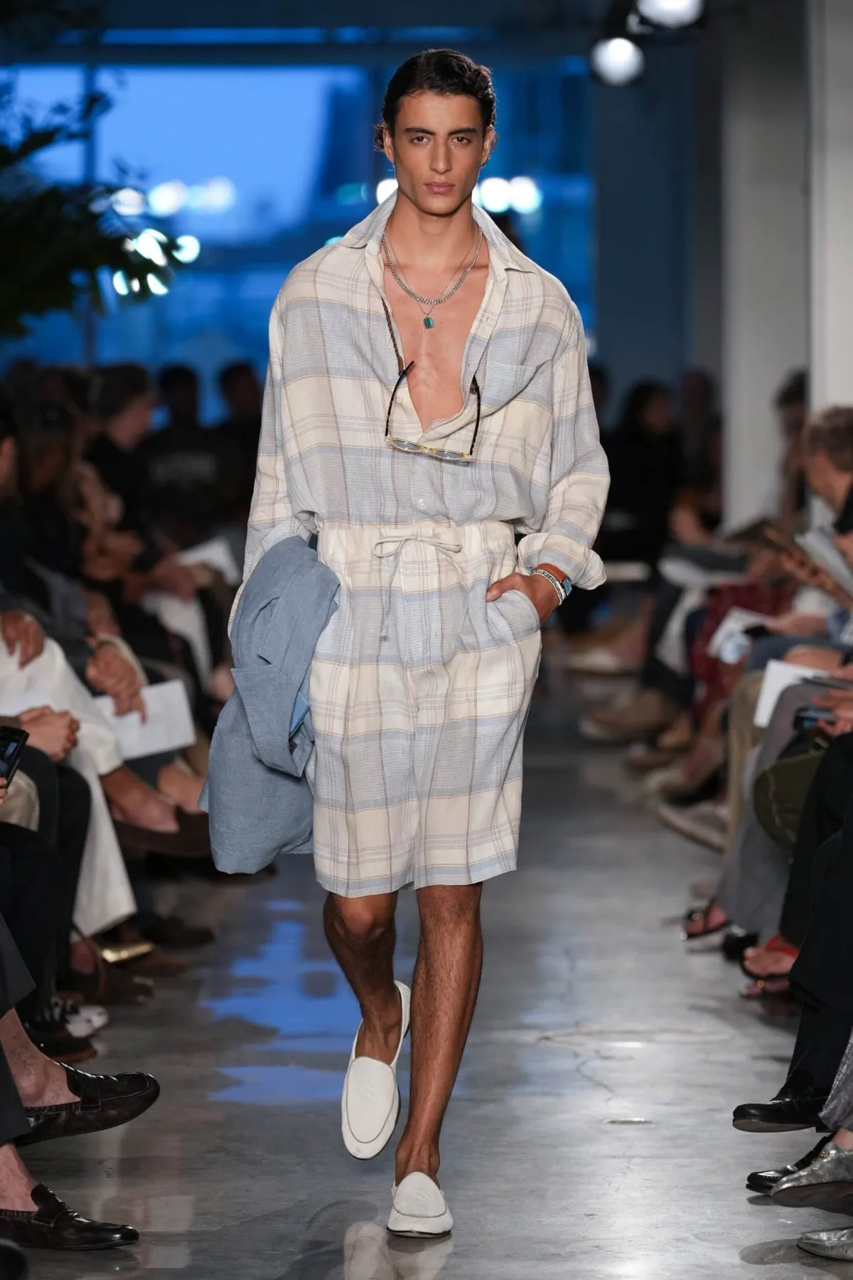 La collection Todd Snyder printemps 2026 transporte la mode masculine à La Havane nostalgique