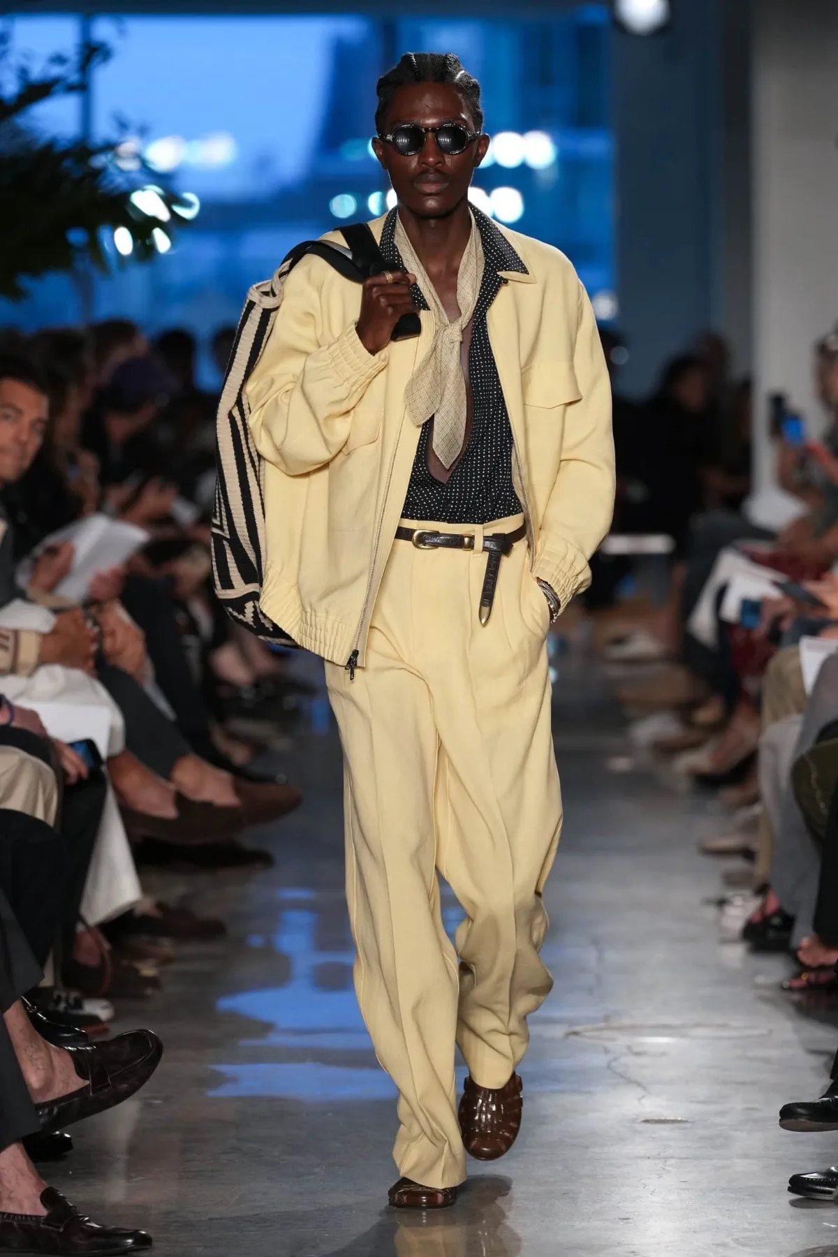 La collection Todd Snyder printemps 2026 transporte la mode masculine à La Havane nostalgique