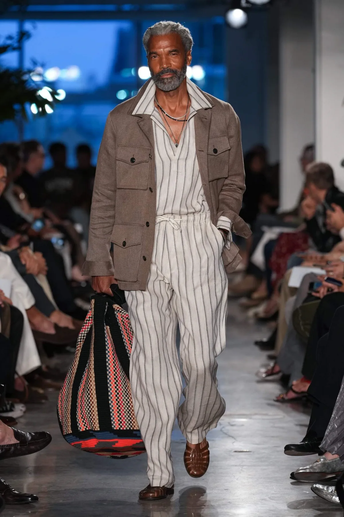 La collection Todd Snyder printemps 2026 transporte la mode masculine à La Havane nostalgique