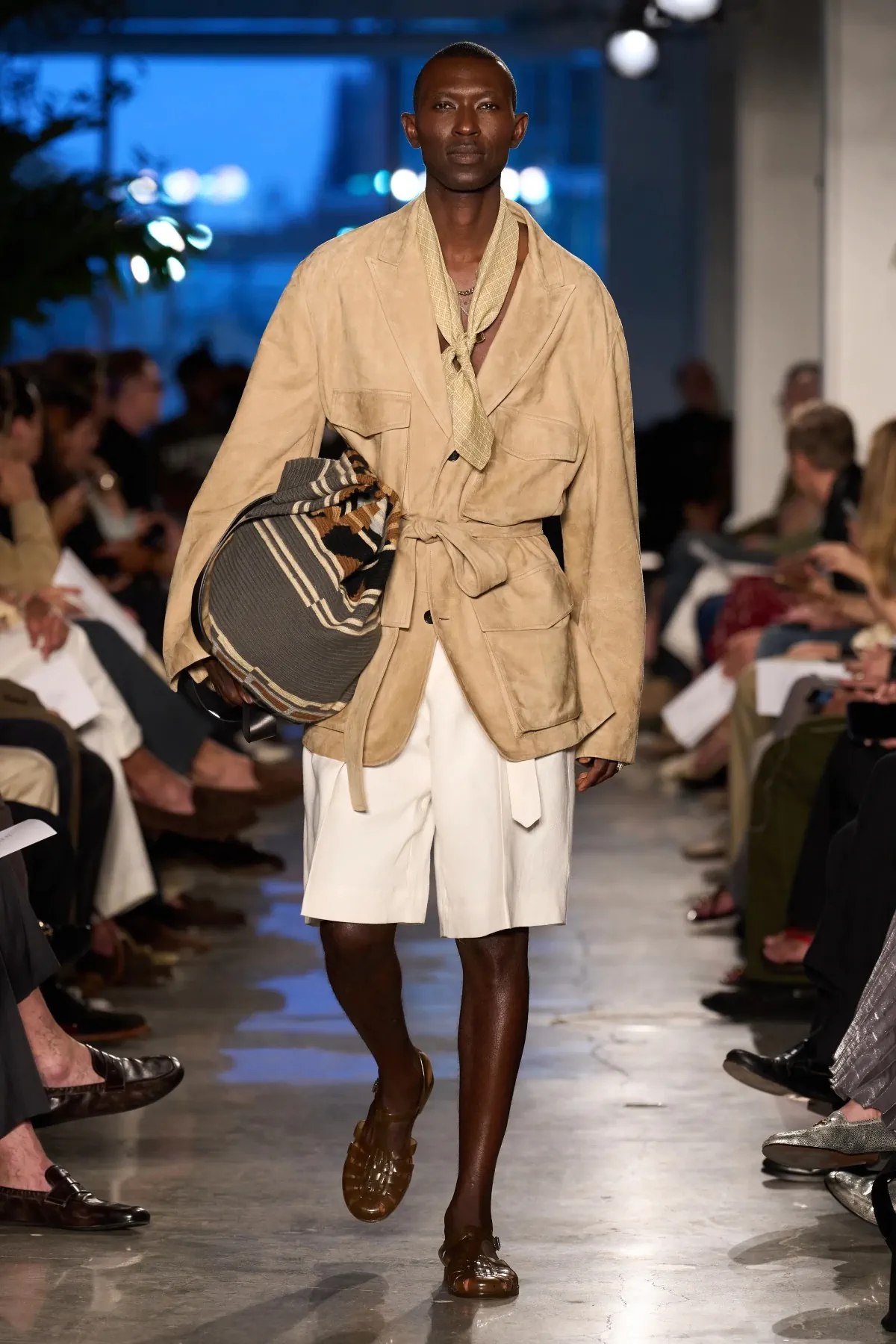 La collection Todd Snyder printemps 2026 transporte la mode masculine à La Havane nostalgique