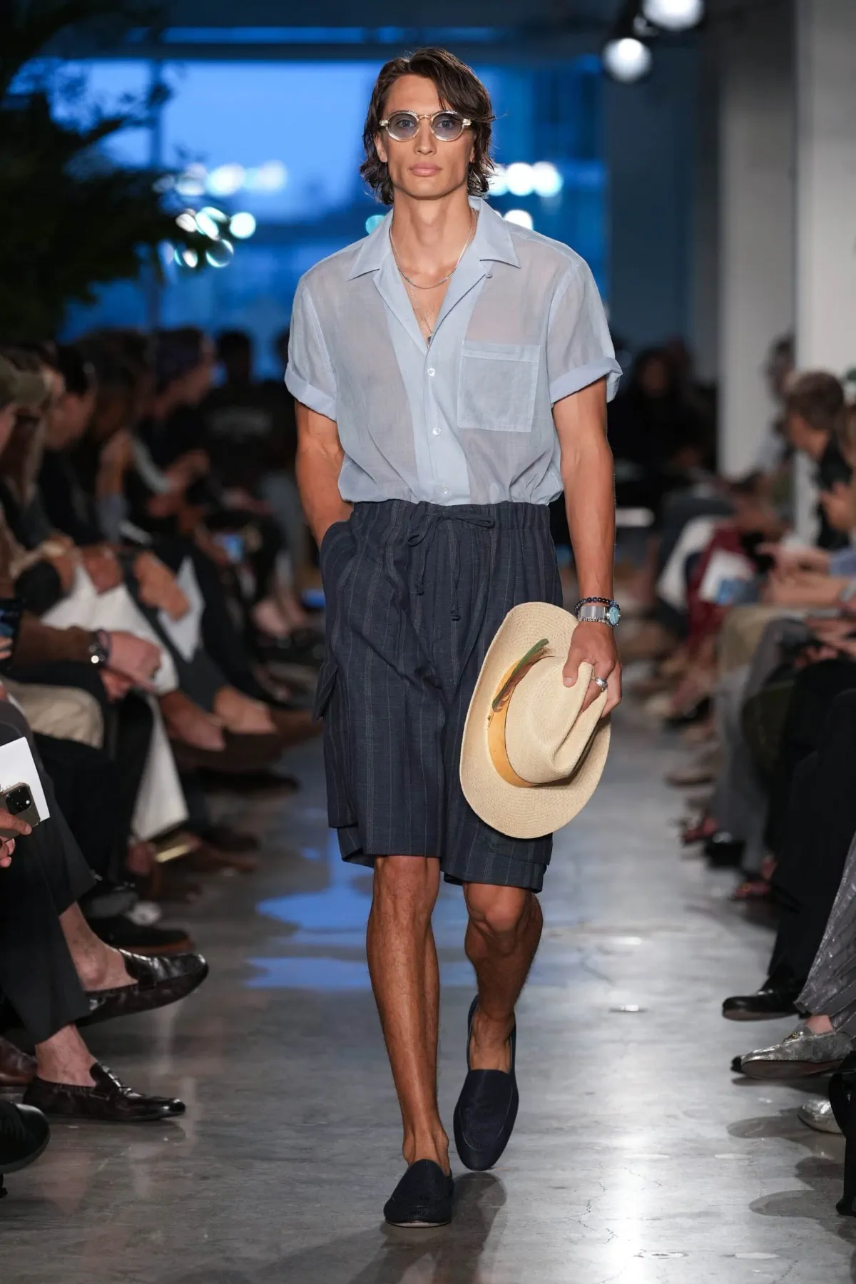 La collection Todd Snyder printemps 2026 transporte la mode masculine à La Havane nostalgique