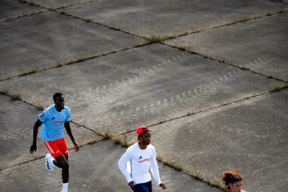 adidas présente les nouvelles tenues de l'équipe de France d'athlétisme pour les Mondiaux de Tokyo 2025