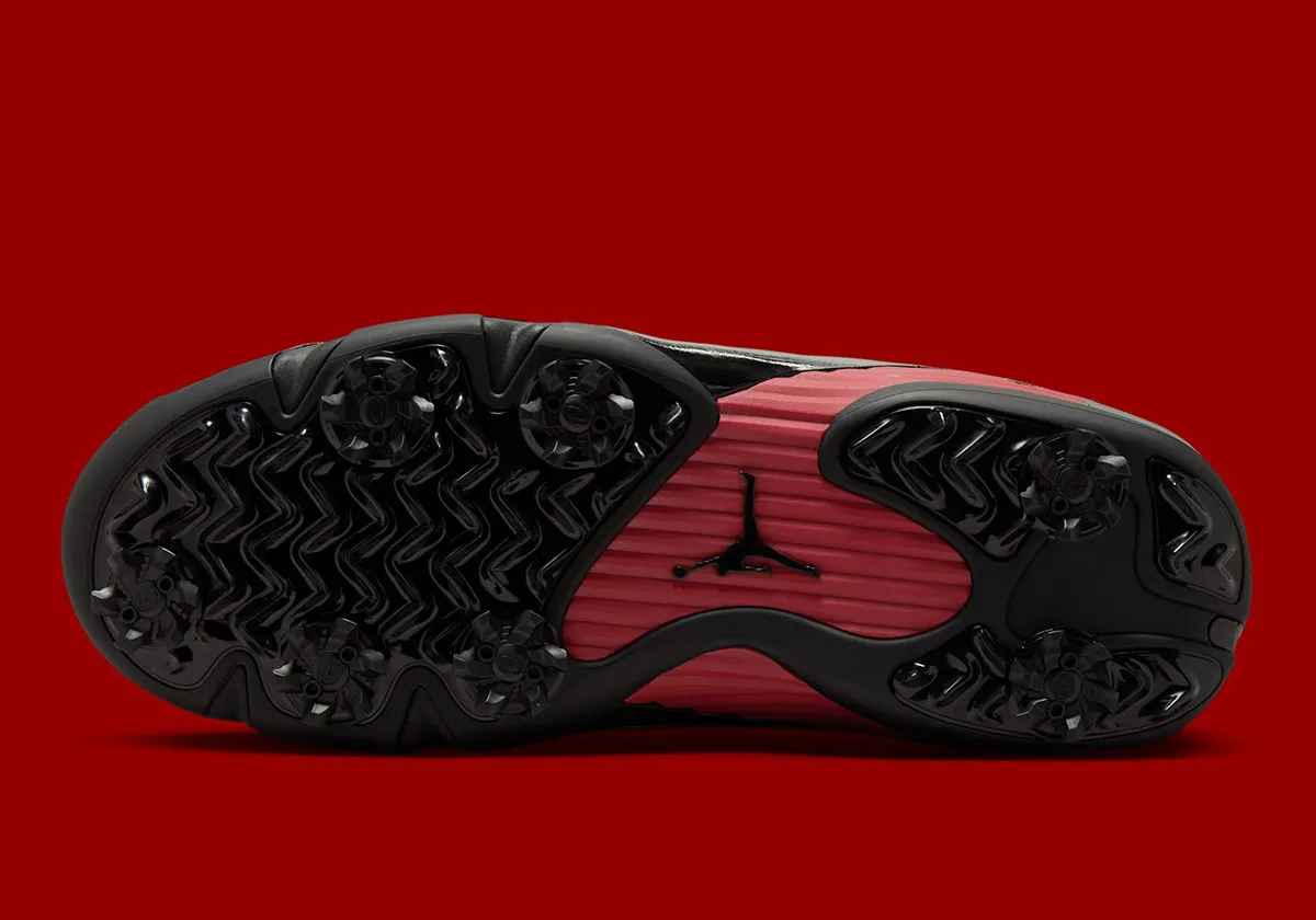 Air Jordan 14 Golf Last Shot 5 La Air Jordan 14 Golf « Last Shot » revient en octobre avec ses crampons détachables