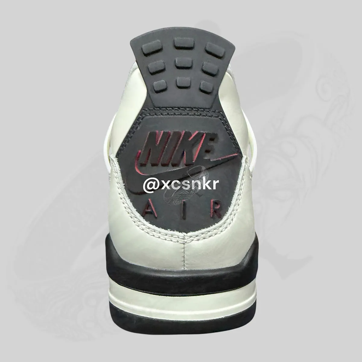 Air Jordan 4 Flight Club 2 La Air Jordan 4 « Flight Club » débarquera en mars 2026
