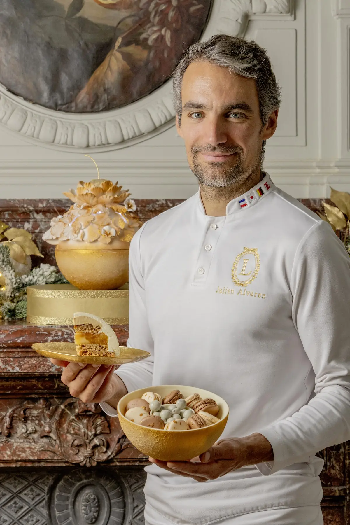Buche de Noel 2025 Laduree 2 La bûche de Noël 2025 de Ladurée transforme la pomme en un véritable or gastronomique