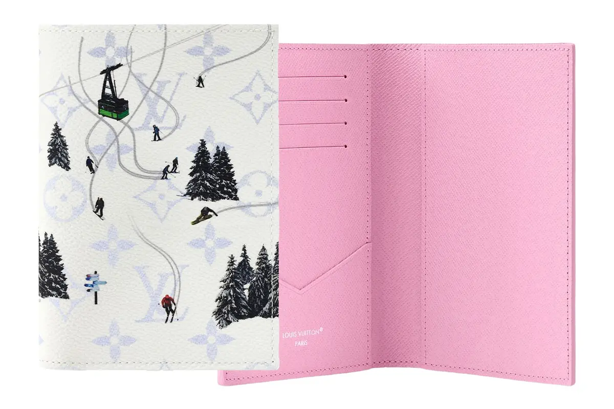 Collection Louis Vuitton Monogram Sports 1 La collection Louis Vuitton Monogram Sports fait son grand retour avec des pièces qui parlent aux amateurs de sport et d’élégance