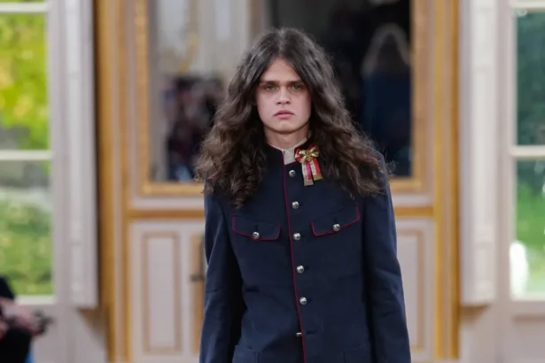 La collection Enfants Riches Déprimés printemps 2026 annonce un romantisme rebelle