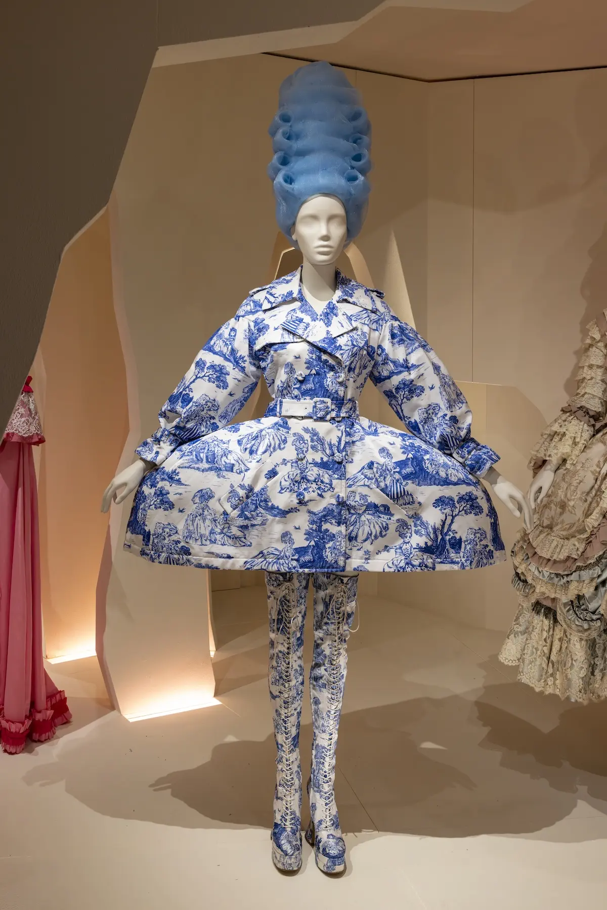 Exposition Marie Antoinette Londres 11 Le Victoria and Albert Museum présente une exposition sur Marie-Antoinette inédite, une première sur le sol britannique