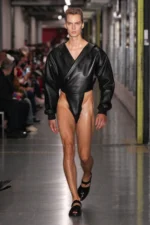 Jean Paul Gaultier Spring Summer 2026 Paris Fashion Week 1 Pour sa collection Jean Paul Gaultier printemps 2026, Duran Lantink ravive l'esprit transgressif originel de la maison parisienne
