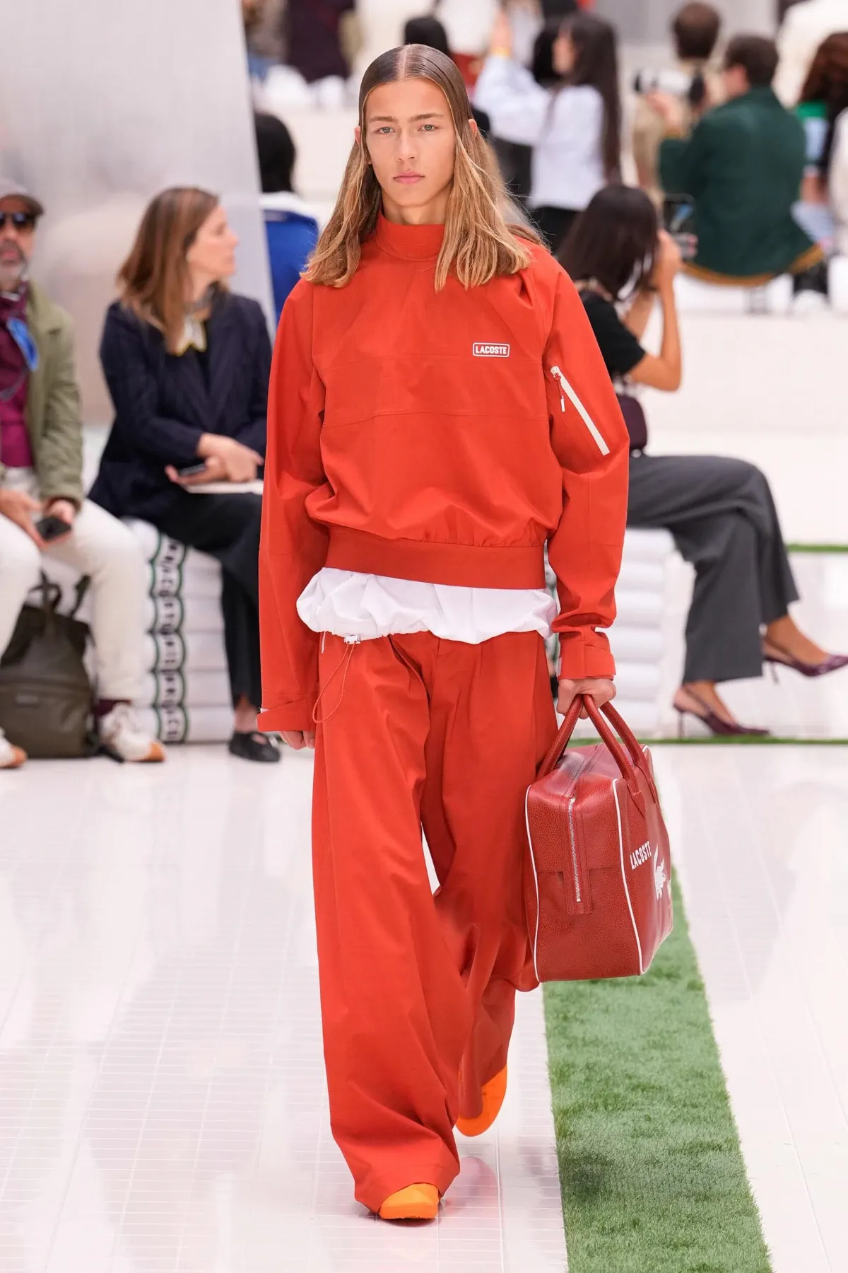 Lacoste Spring Summer 2026 Paris Fashion Week 3 La collection Lacoste printemps 2026 revisite les codes du tennis avec élégance