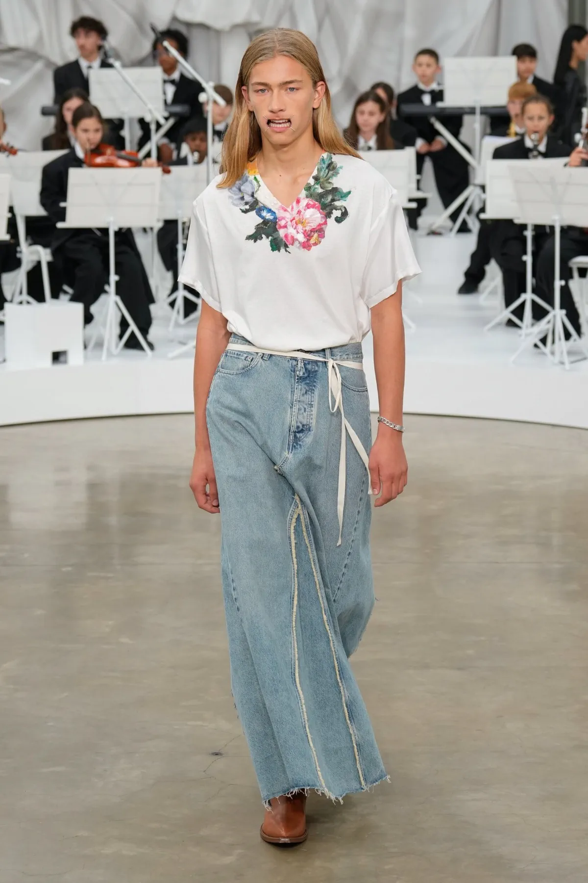 Maison Margiela Spring Summer 2026 Paris Fashion Week 3 La collection Maison Margiela printemps 2026 marque un retour aux fondamentaux