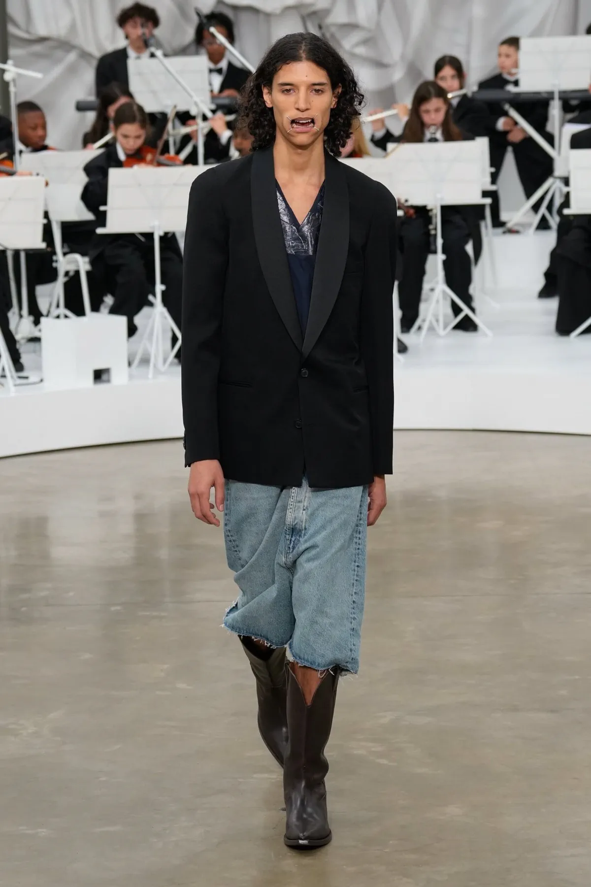 La collection Maison Margiela printemps 2026 marque un retour aux fondamentaux