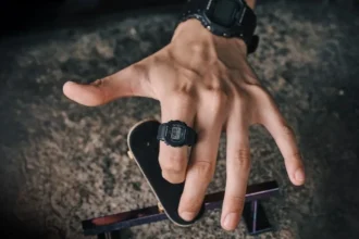 La montre-bague G-SHOCK DWN-5600 : une révolution discrète au bout du doigt