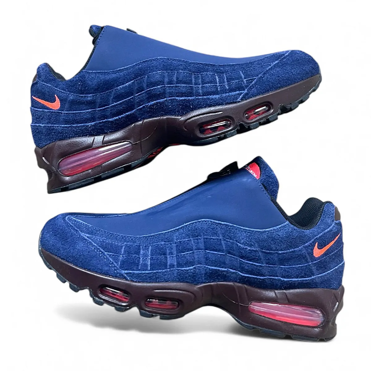 Nike Air Max 95 Zip Loyal Blue 3 La Nike Air Max 95 Zip « Loyal Blue » fait son grand retour pour les fêtes