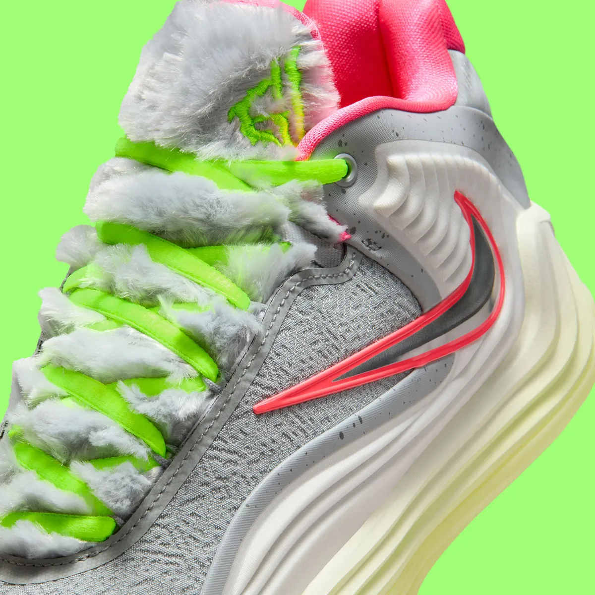 La Nike Giannis Freak 7 « Shapeshift » transforme Halloween en terrain de jeu pour sneakerheads