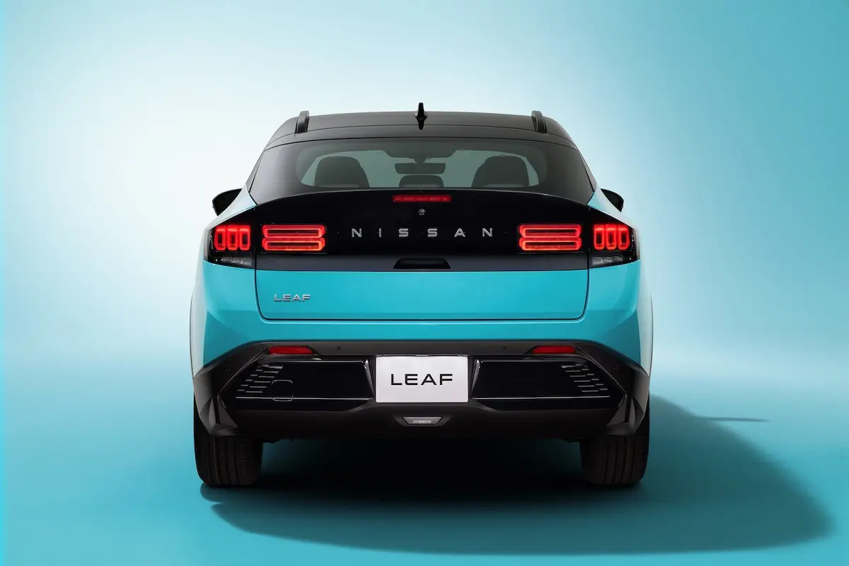 Nissan LEAF 3 La Nissan LEAF revient dans la course électrique en 2025