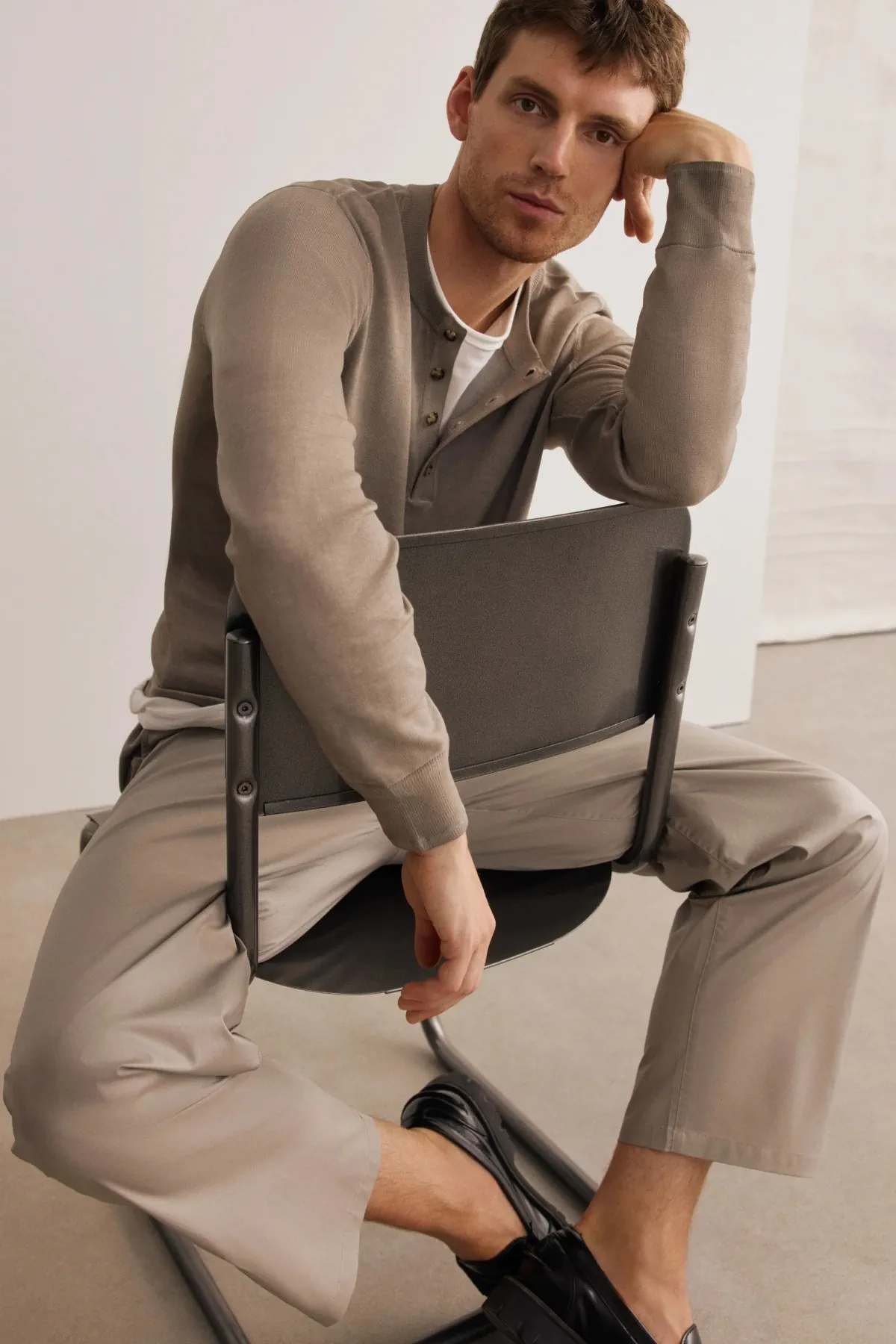 La collection pré-automne 2026 de Rag & Bone revisite la garde-robe prep new-yorkaise