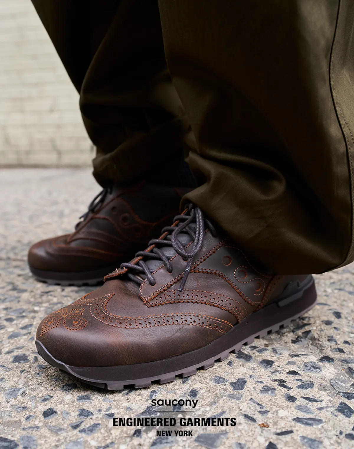 La Saucony Shadow Original s'associe à Engineered Garments pour une édition premium en cuir