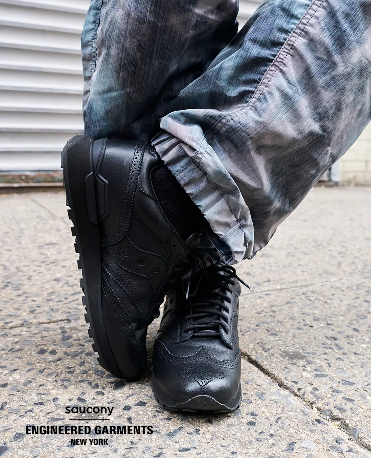 La Saucony Shadow Original s'associe à Engineered Garments pour une édition premium en cuir