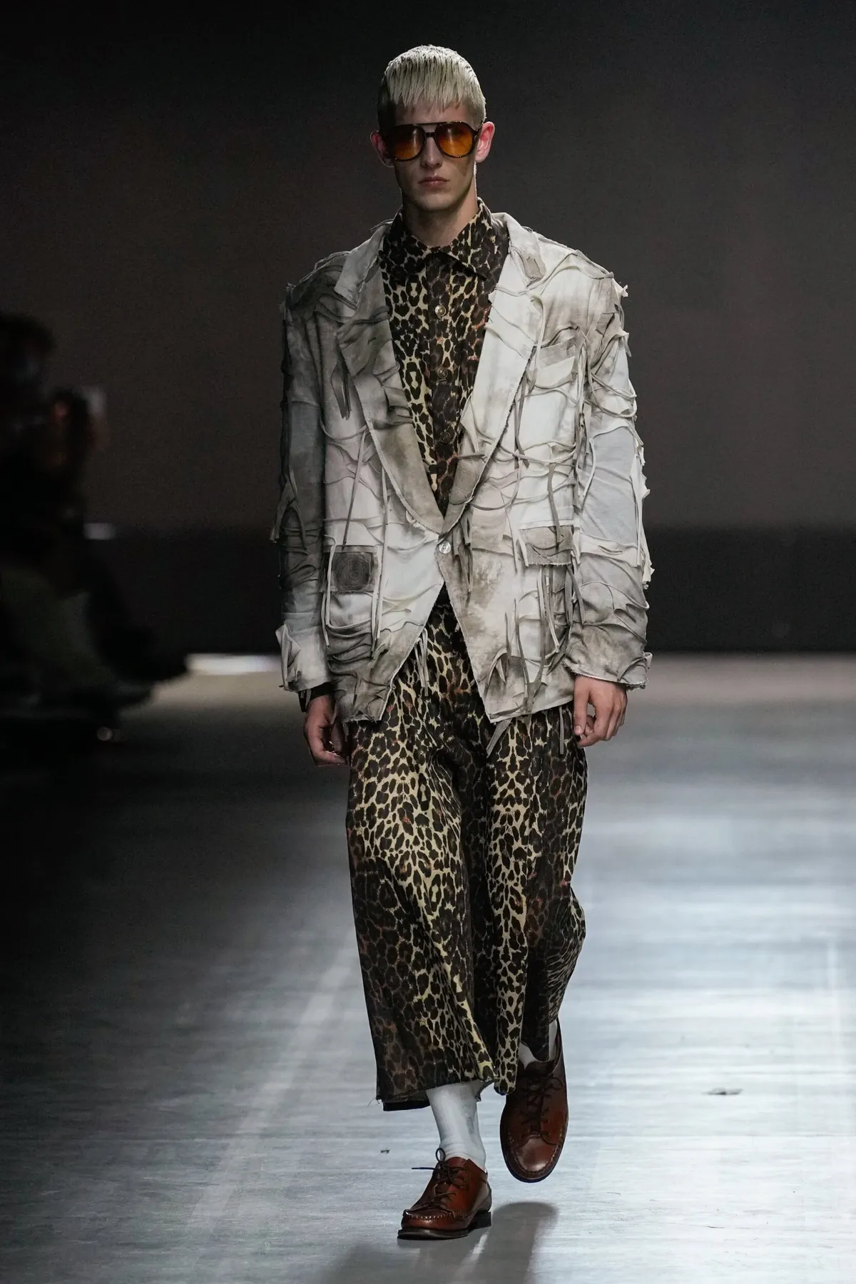 Tokyo James Spring Summer 2026 Milan Fashion Week 3 La collection Tokyo James printemps 2026 affirme que le désordre est la nouvelle élégance