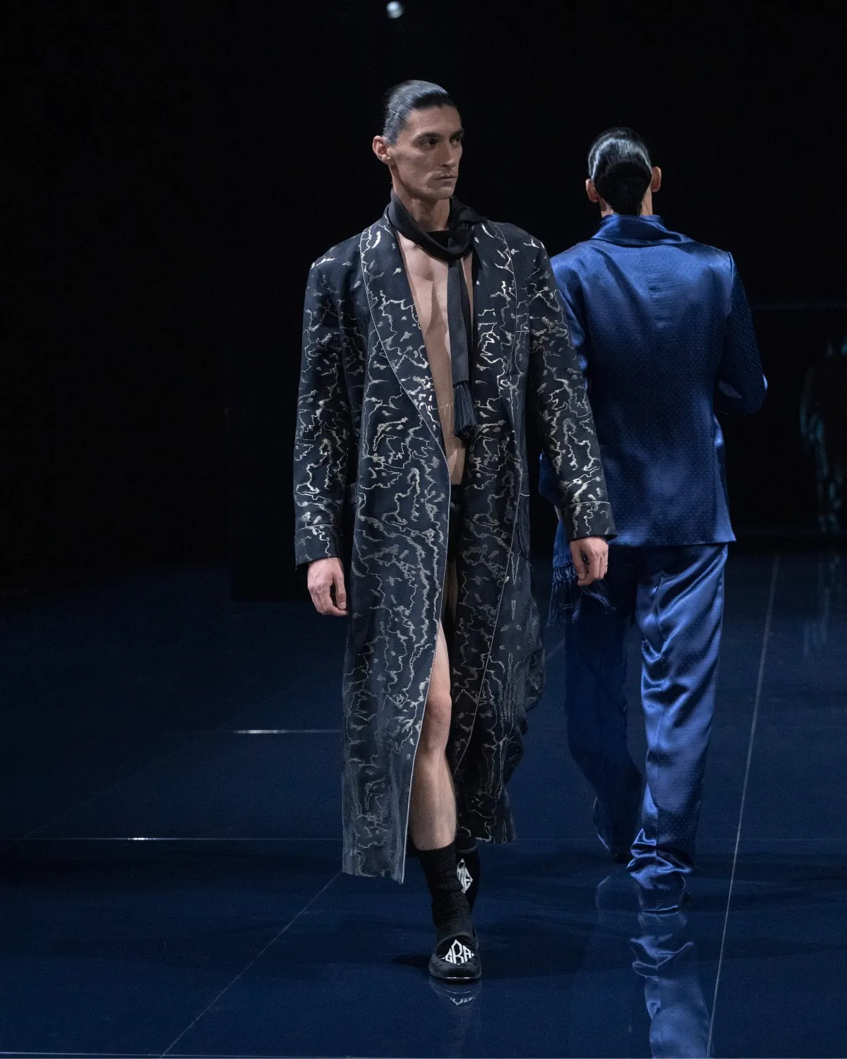 La collection Tom Ford printemps 2026 réinvente la séduction masculine