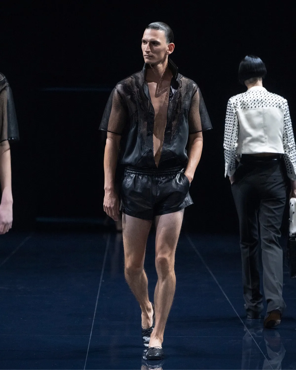 La collection Tom Ford printemps 2026 réinvente la séduction masculine