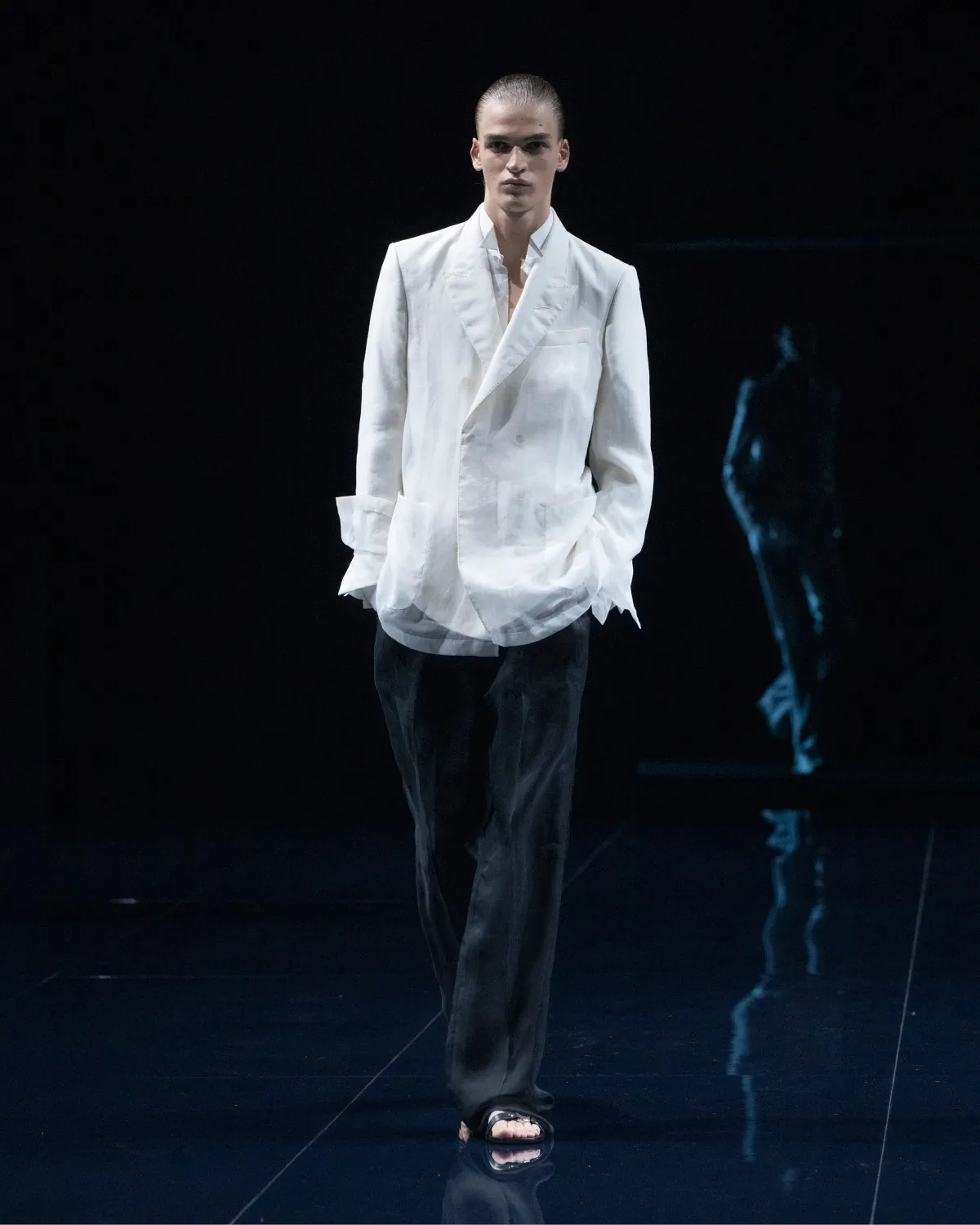 La collection Tom Ford printemps 2026 réinvente la séduction masculine
