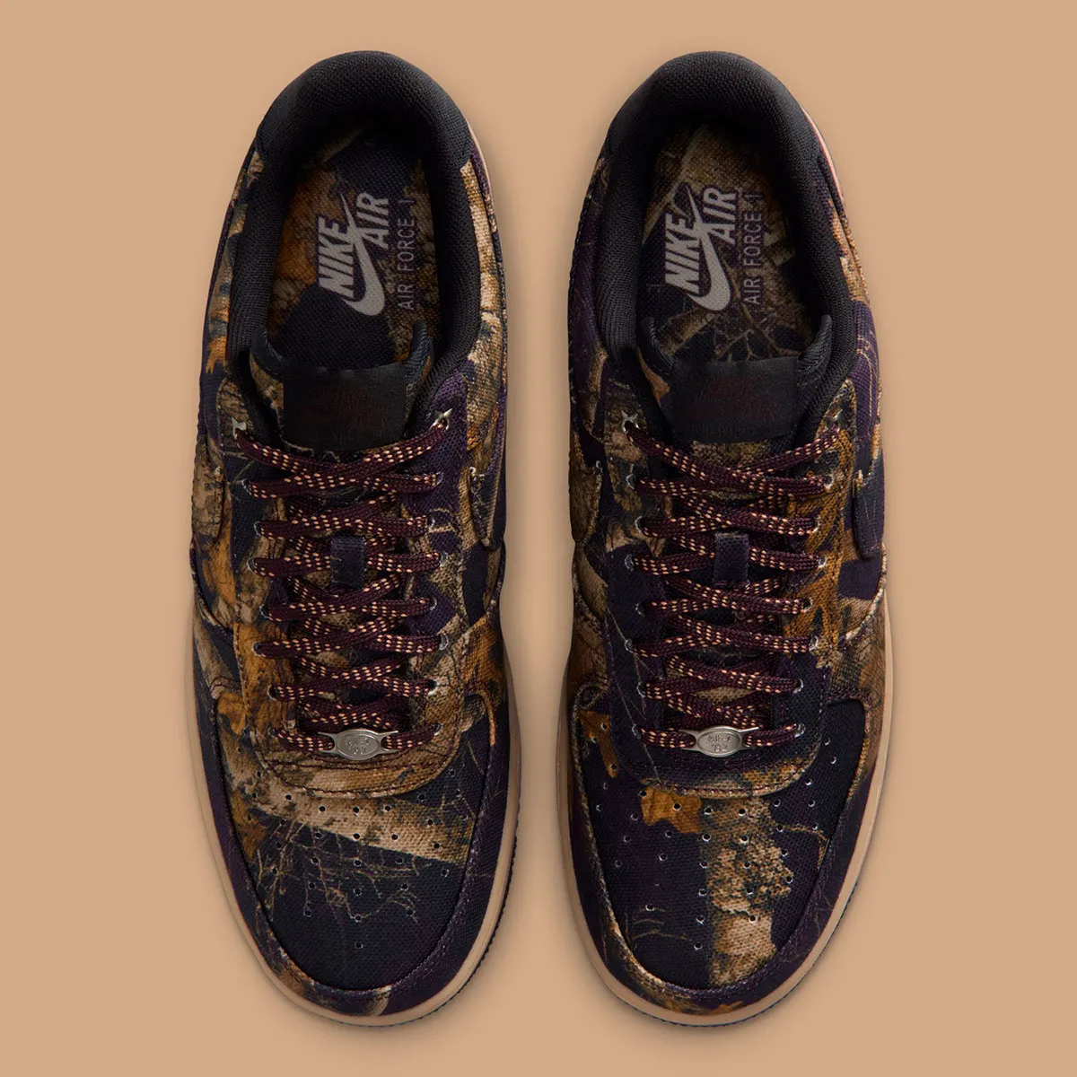 Troisieme Nike Air Force 1 Low Realtree 4 La Nike Air Force 1 Low « Realtree » revient avec une troisième déclinaison très attendue