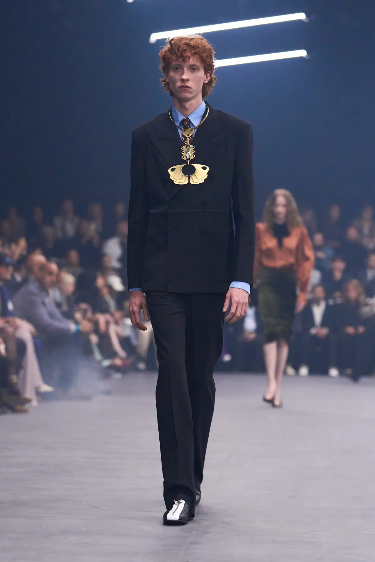 La collection Valentino printemps 2026 : un retour à la lumière
