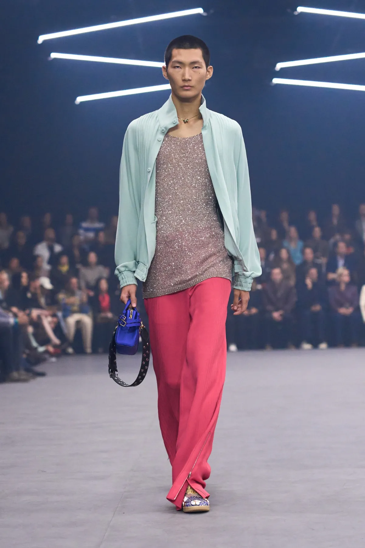 La collection Valentino printemps 2026 : un retour à la lumière