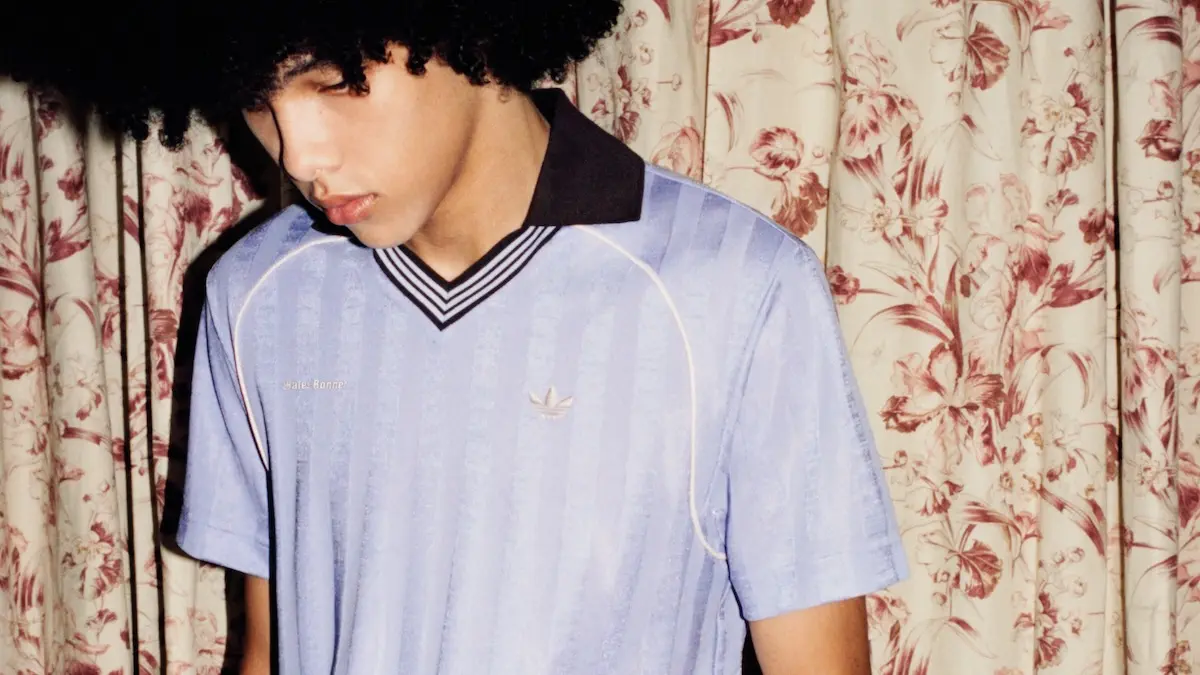 La nouvelle collaboration automne/hiver 2025 d’adidas Originals x Wales Bonner réinvente le sportswear