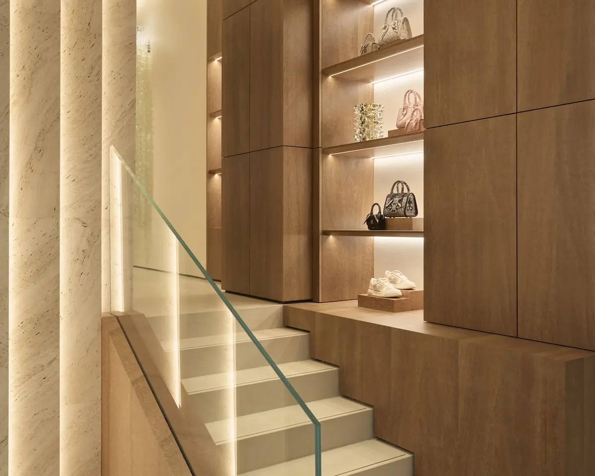 AMIRI ouvre sa première boutique européenne à Milan : un nouveau chapitre pour la maison californienne