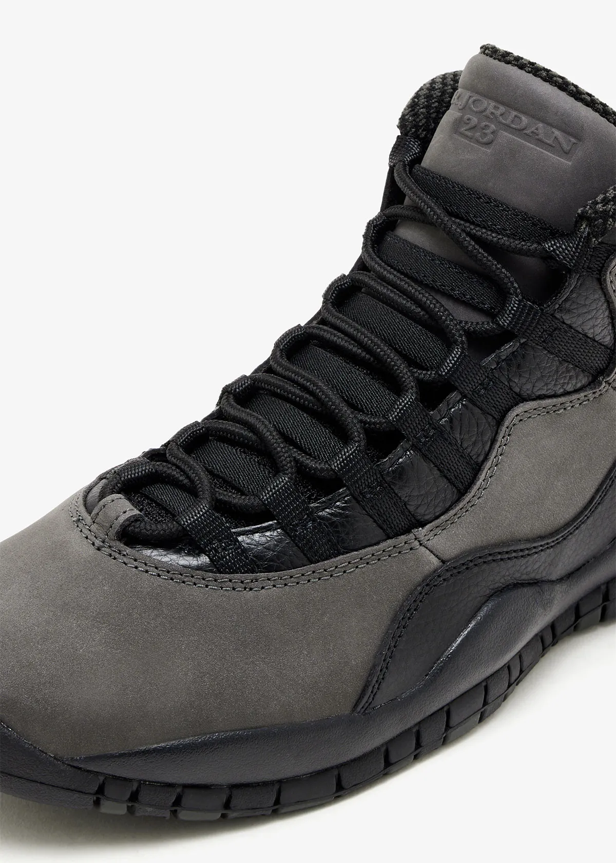 Air Jordan 10 « Shadow » 2025 : la réédition fidèle que tous les fans attendaient