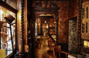 Caffè Stern : l’adresse vénitienne secrète du Passage des Panoramas à Paris