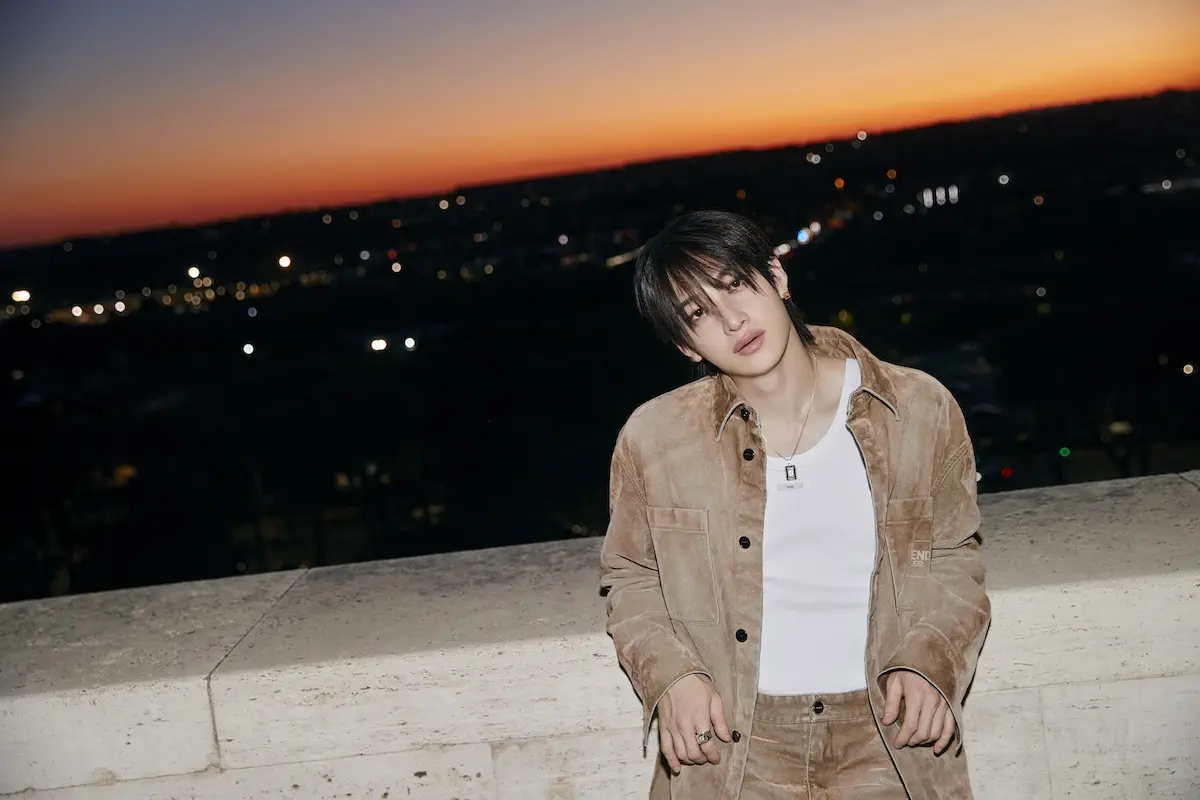 FENDI x Bang Chan Roman Empire 3 Bang Chan (Stray Kids) signe « Roman Empire » pour FENDI, une ode R&B au glamour romain