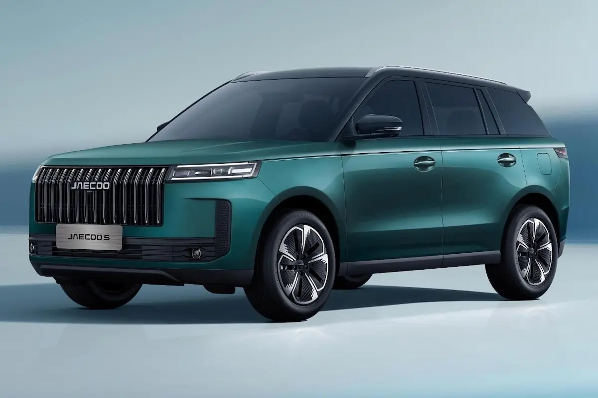 Jaecoo 5 0 Omoda et Jaecoo : les nouveaux constructeurs chinois prêts à conquérir l’Europe dès 2026