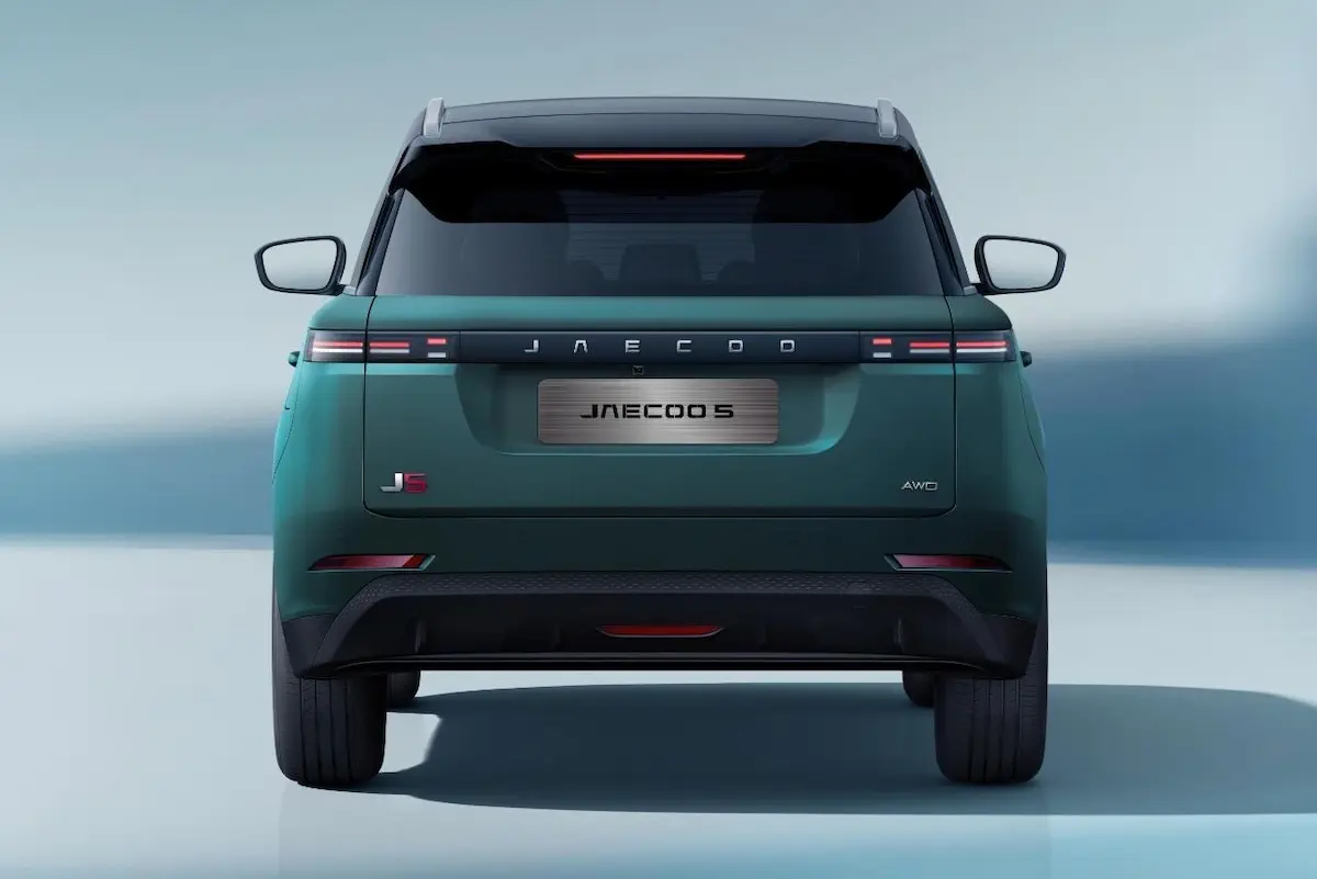 Jaecoo 5 1 Omoda et Jaecoo : les nouveaux constructeurs chinois prêts à conquérir l’Europe dès 2026