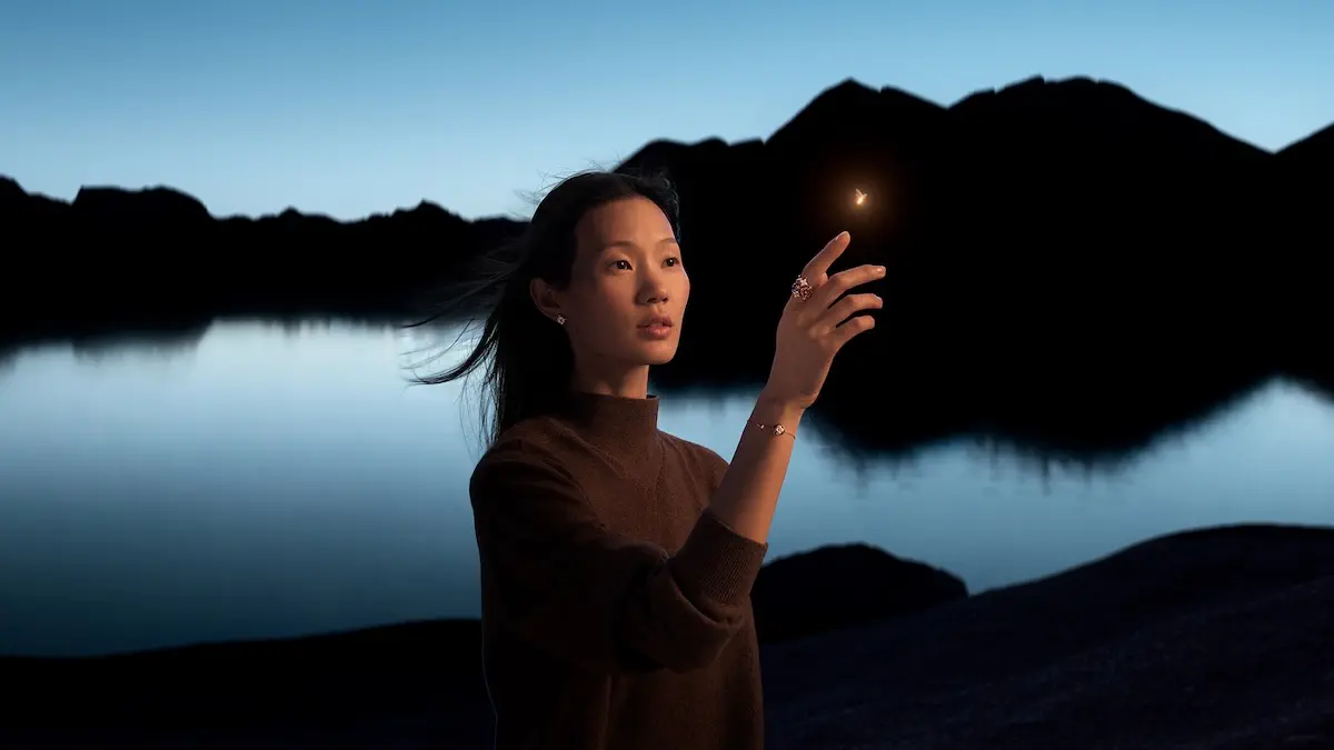 Louis Vuitton réinvente la magie des fêtes 2025 avec Jude Bellingham