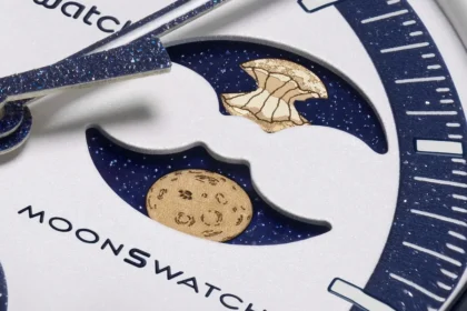 MOONSHINE GOLD Lune de Castor, la montre la plus poétique de Swatch x OMEGA