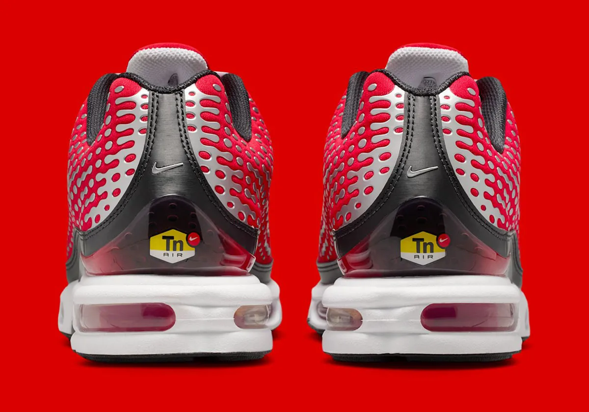 Nike Air Max Plus VII « University Red » : le retour flamboyant d’un coloris culte