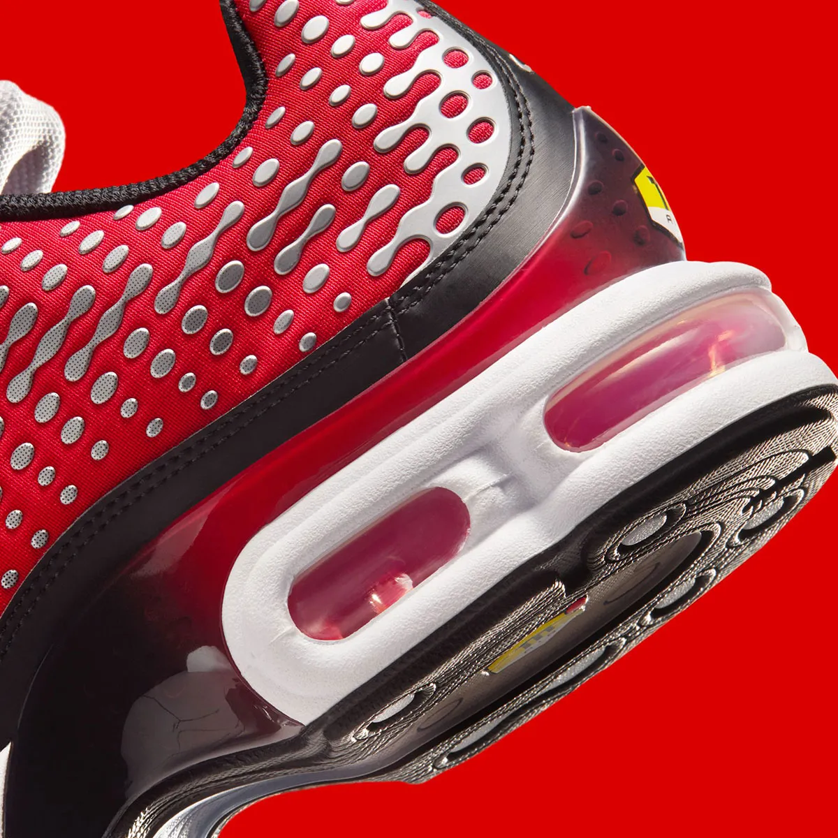 Nike Air Max Plus VII « University Red » : le retour flamboyant d’un coloris culte