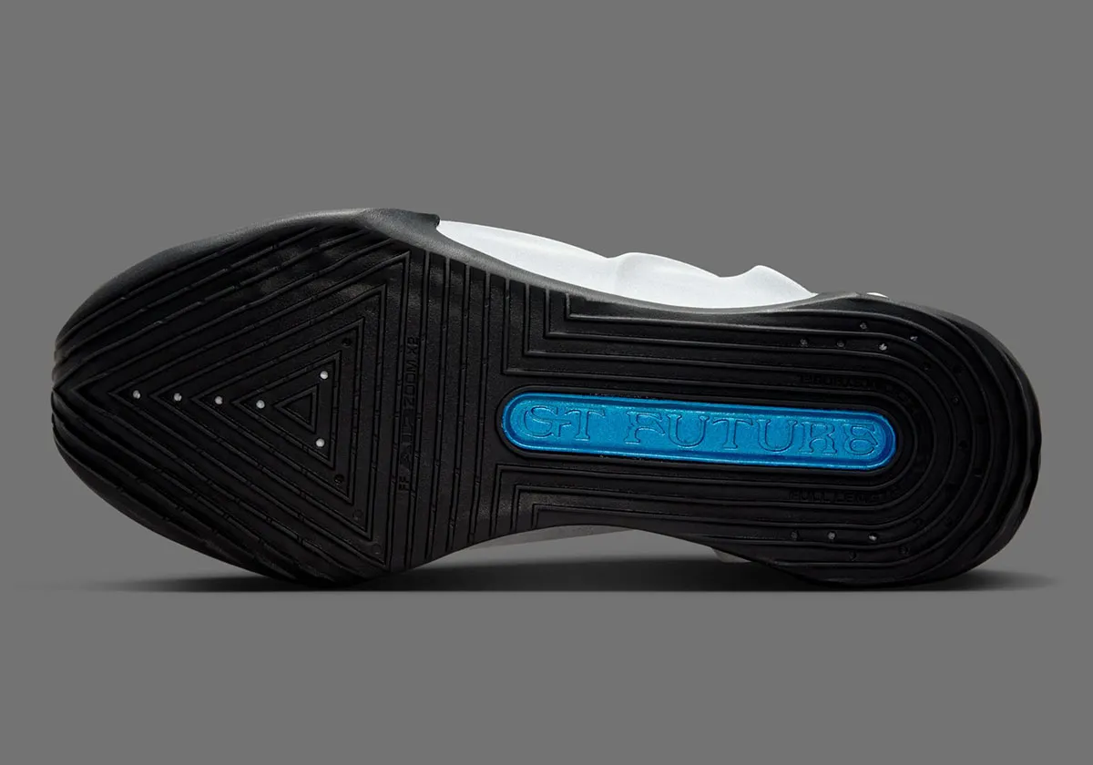 Nike GT Future « Metallic Silver » : la sortie grand public enfin confirmée pour décembre