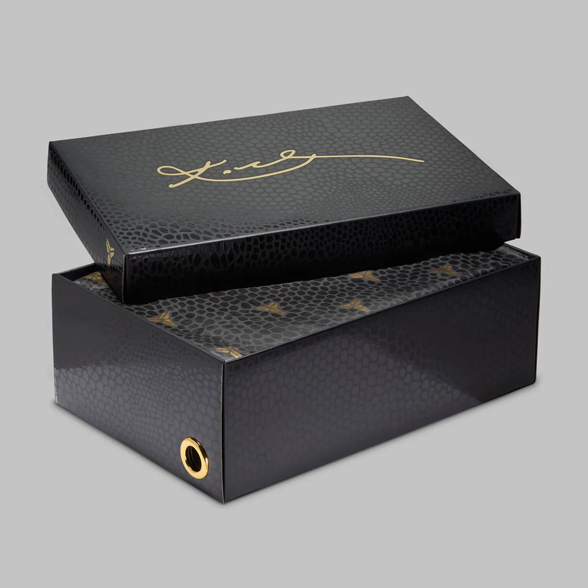 Nike Kobe 5 Protro « Lower Merion Aces » : la réédition 2026 rend hommage au lycée de Kobe Bryant