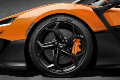 McLaren W1 : la supercar à 2,4 millions € roule sur des pneus Pirelli durables