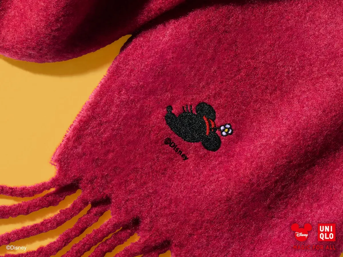UNIQLO lance des broderies Disney exclusives pour personnaliser ses vêtements à Paris