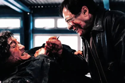 Dans « The Shadow’s Edge », Jackie Chan affronte l’IA dans un polar explosif alliant action old-school et technologie
