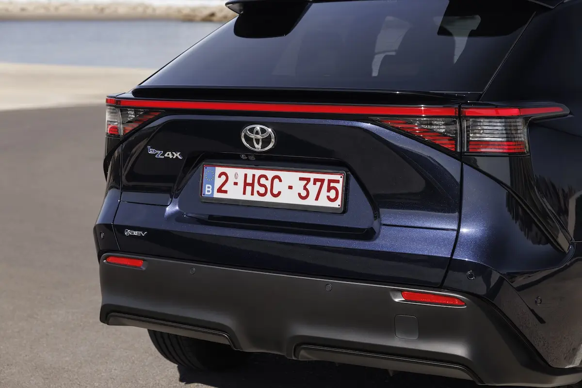 Toyota bZ4X 2025 : plus puissant, plus autonome et totalement repensé
