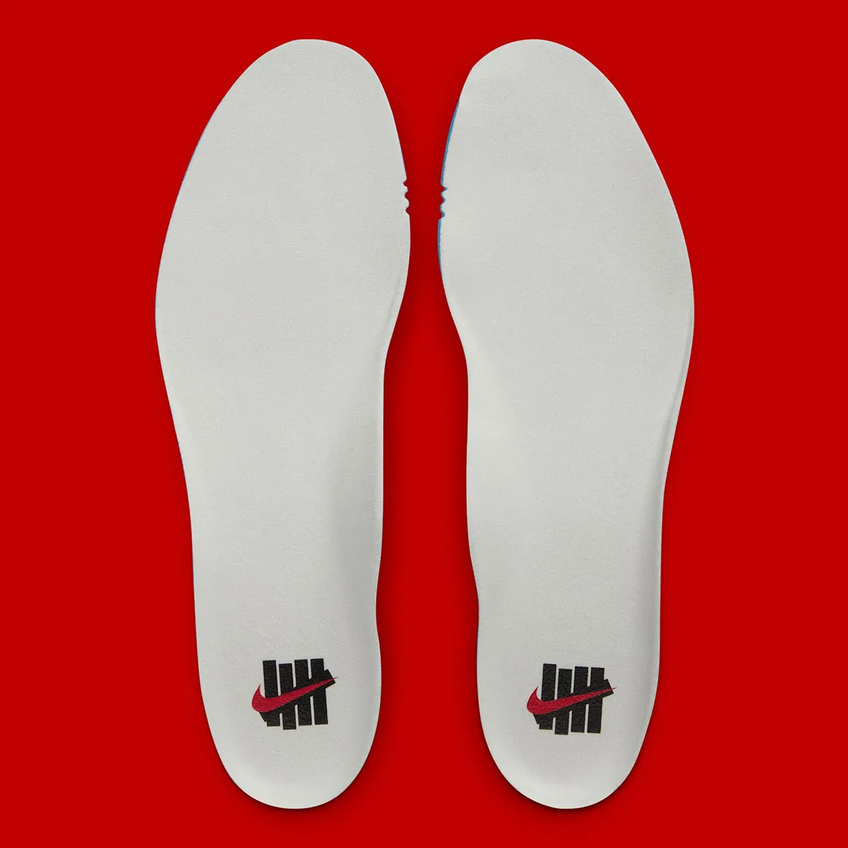 UNDEFEATED x Nike Air Max 95 « Sail » : la version premium inspirée de Gucci arrive pour les fêtes 2025