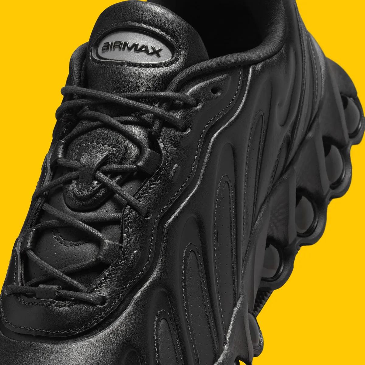 Nike mise sur l’élégance avec la Air Max DN8 « Black Leather »