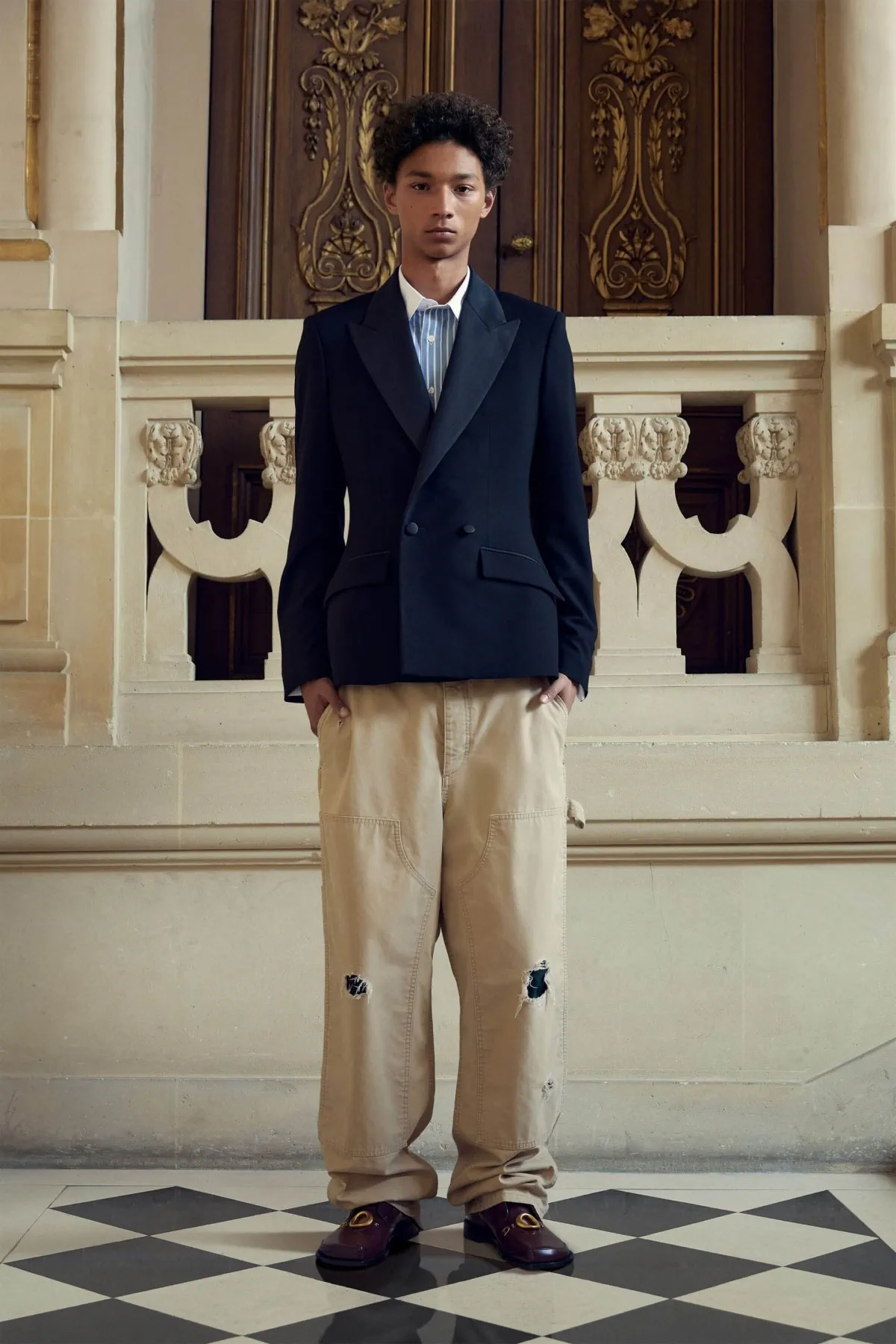 DIOR Men Pré-Automne 2026 : Jonathan Anderson affirme son langage entre opulence et modernité